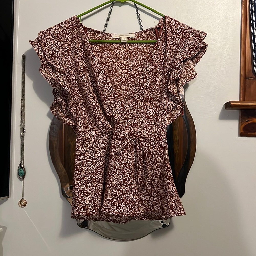 Red and white floral short sleeve wrap blouse